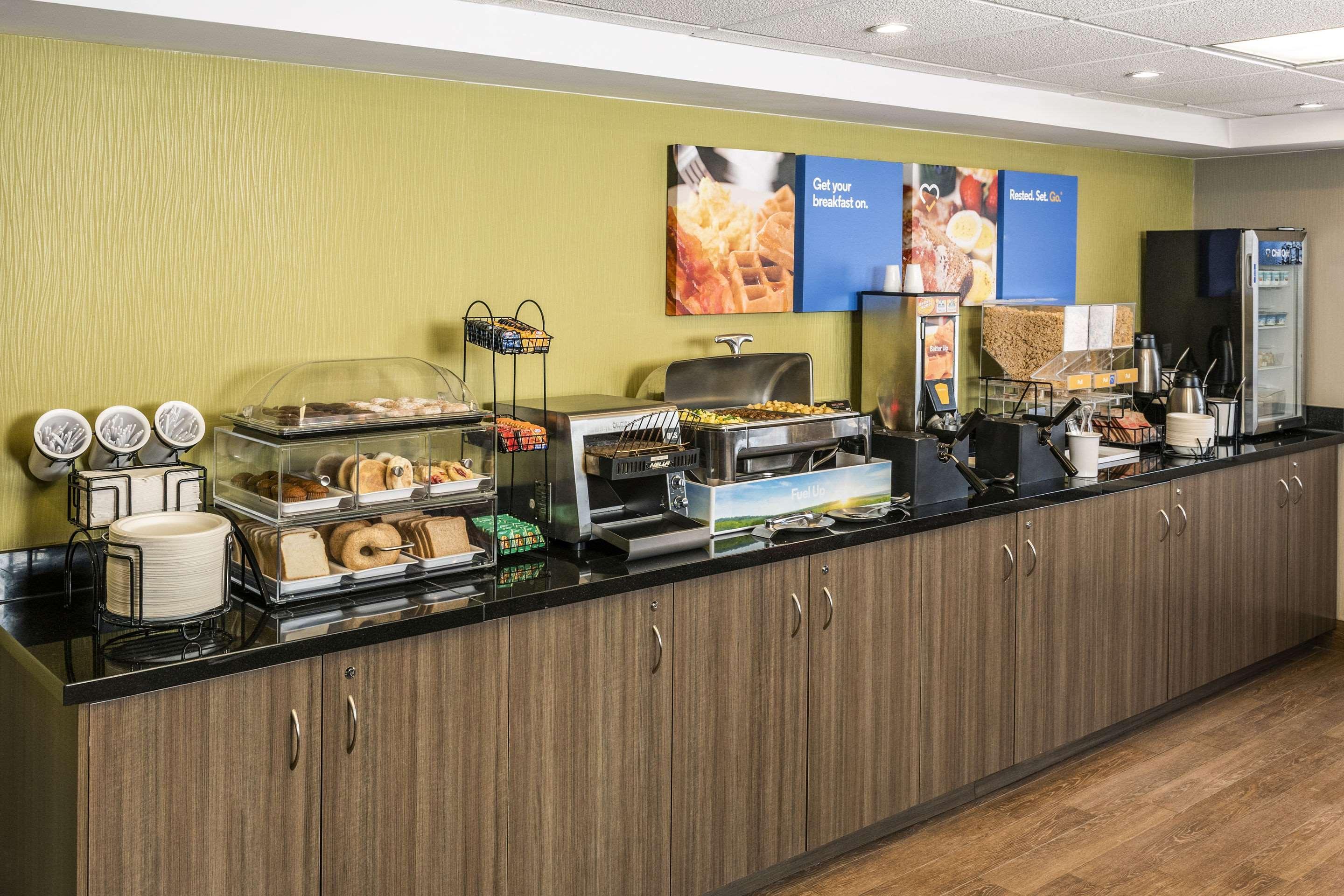 Comfort Inn Edmundston Exterior foto
